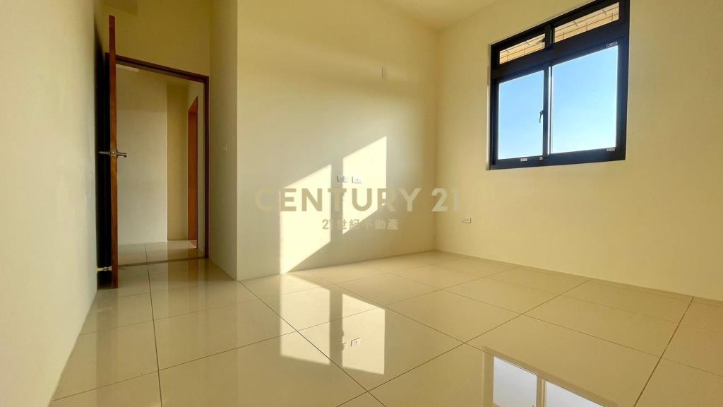 全新完工 湖口豪美3房華廈