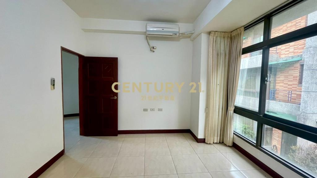 湖口雙車庫 中庭花園別墅