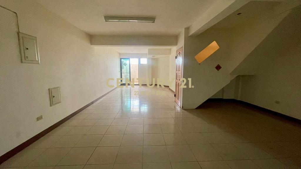 湖口雙車庫 中庭花園別墅