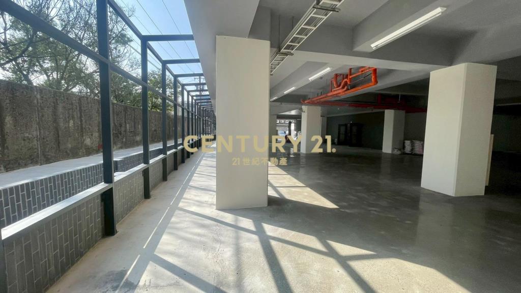 湖口休息站旁 車位華廈3房-出租