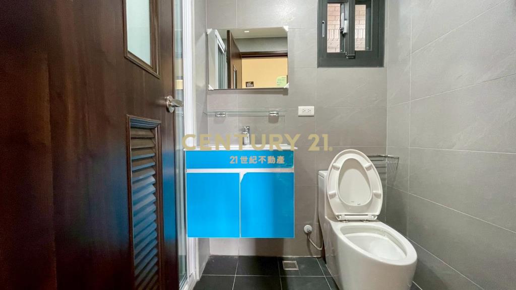 湖口休息站旁 車位華廈3房-出租