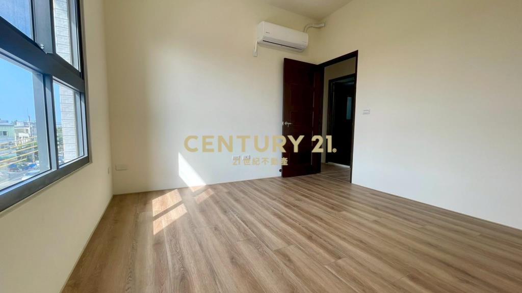 湖口休息站旁 車位華廈3房-出租