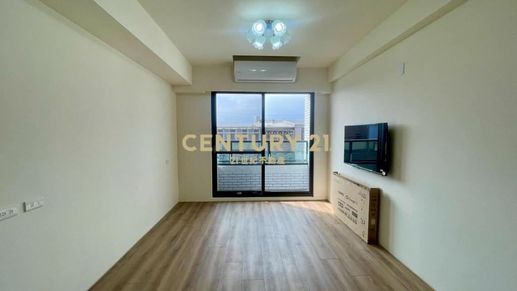 湖口休息站旁 車位華廈3房-出租