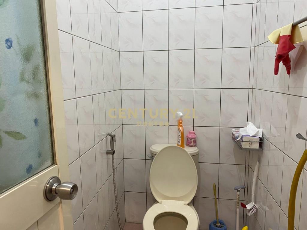 近火車站店面透天