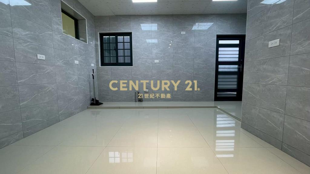 省道社區透天※整棟全新改造