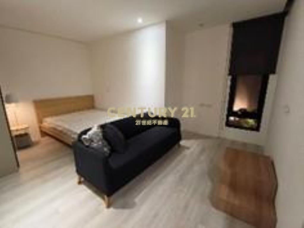 中正路雙捷運全新裝潢收租10 套房