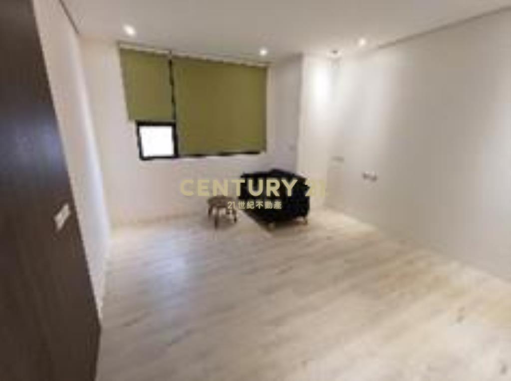 中正路雙捷運全新裝潢收租10 套房