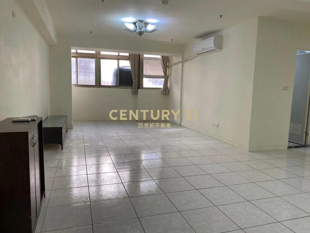 冠倫邊間收租4改3房