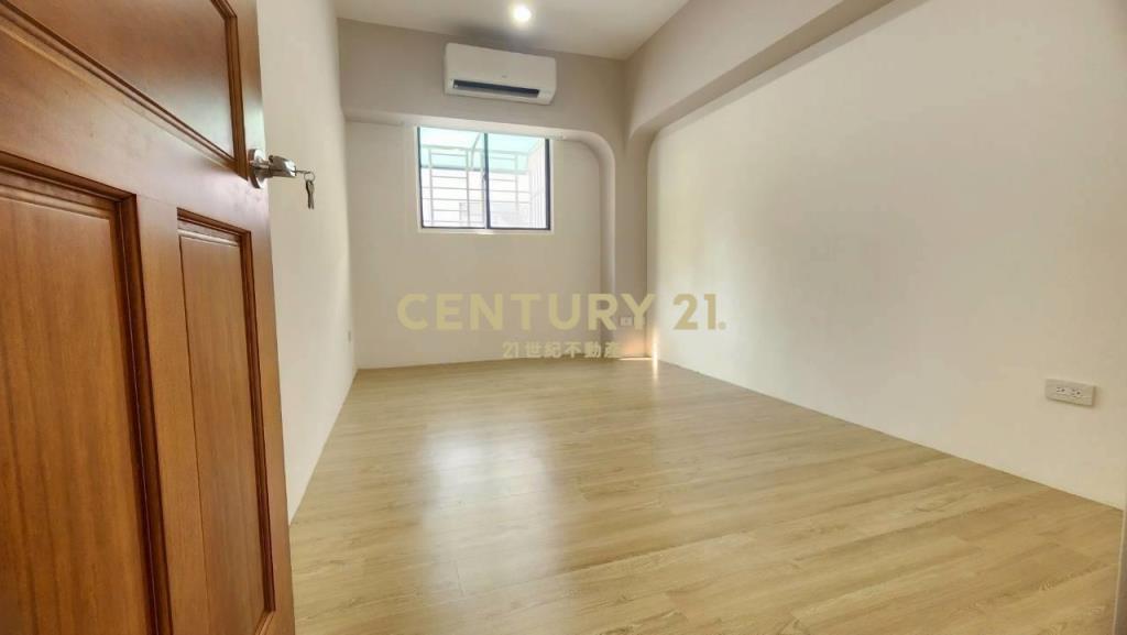 內壢健康城市全新裝潢3房車