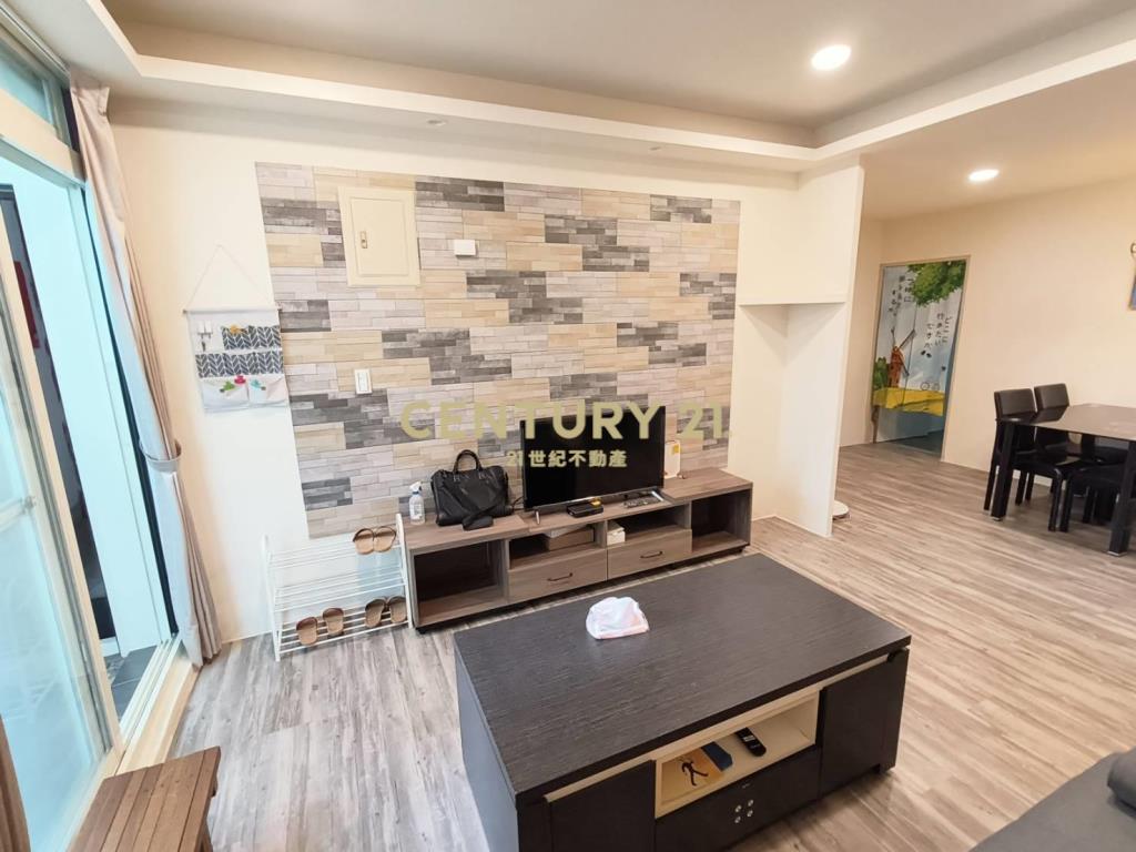 (租案)龜山紅寶三街二樓全新裝潢3房