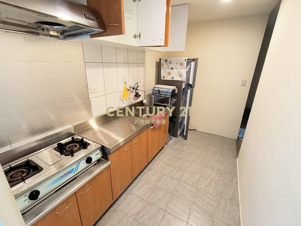 (租案)龜山紅寶三街二樓全新裝潢3房