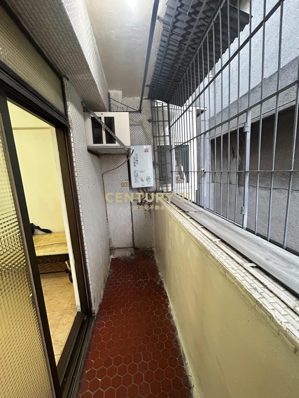 南門市場旁低總價套房