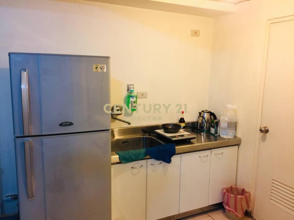 伊勢丹大坪數收租1+1房