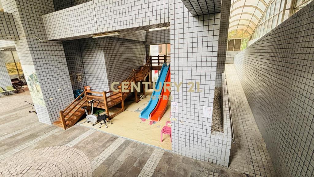 大有特區台北公園都市明亮大3房車