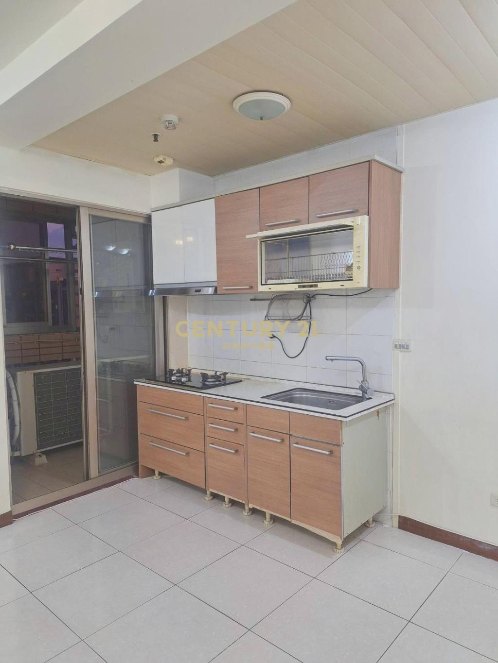 亞曼尼1+1房捷運。投資宅