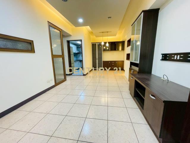 G09捷運站旁稀有3房車(專)