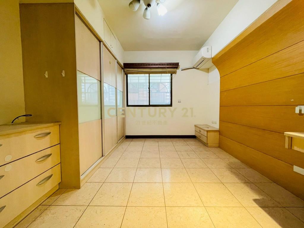 G09捷運站旁稀有3房車(專)