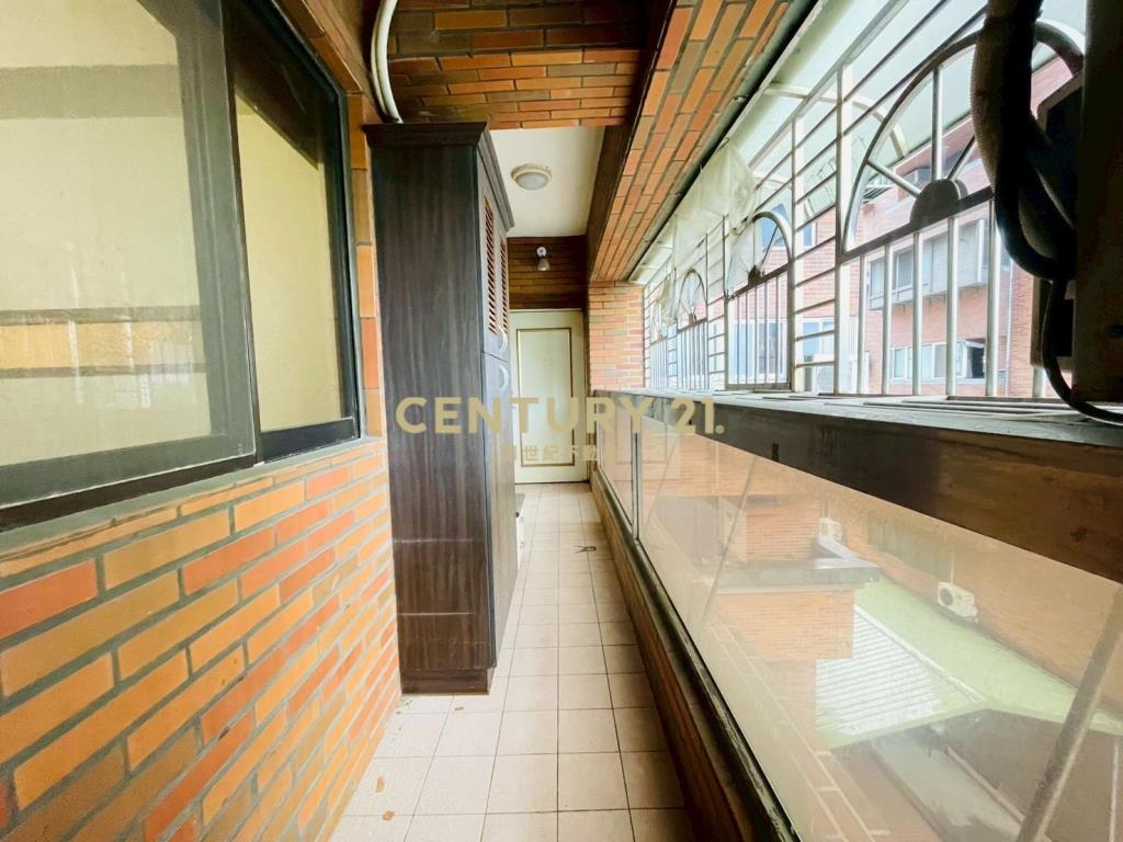 G09捷運站旁稀有3房車(專)