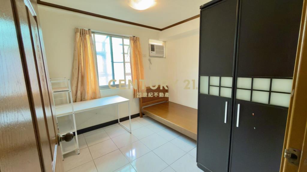 台北東京前陽台進出3房