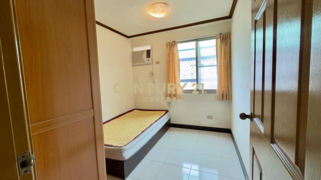 台北東京前陽台進出3房