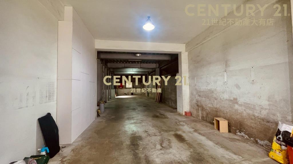 (租)大有商圈大地坪挑高黃金店面