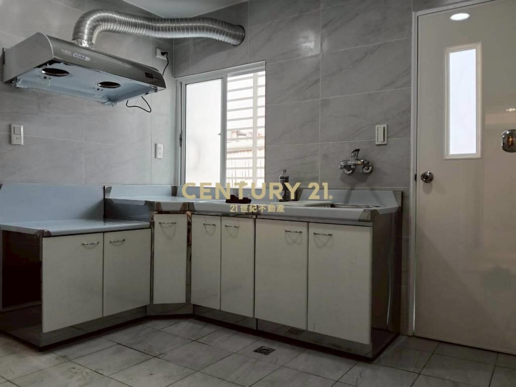 南平路G11站/前後雙陽台3房