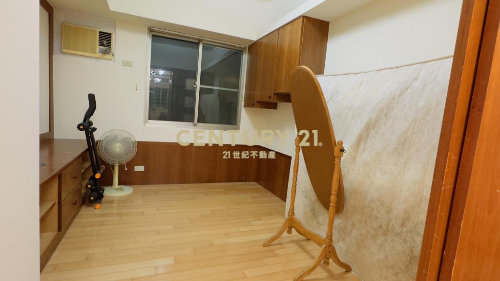 台北東京方正3房/平面車位