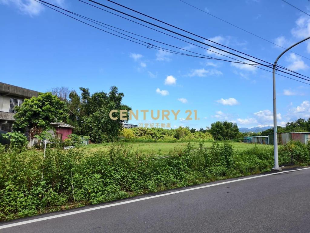 八德交流道旁一般農