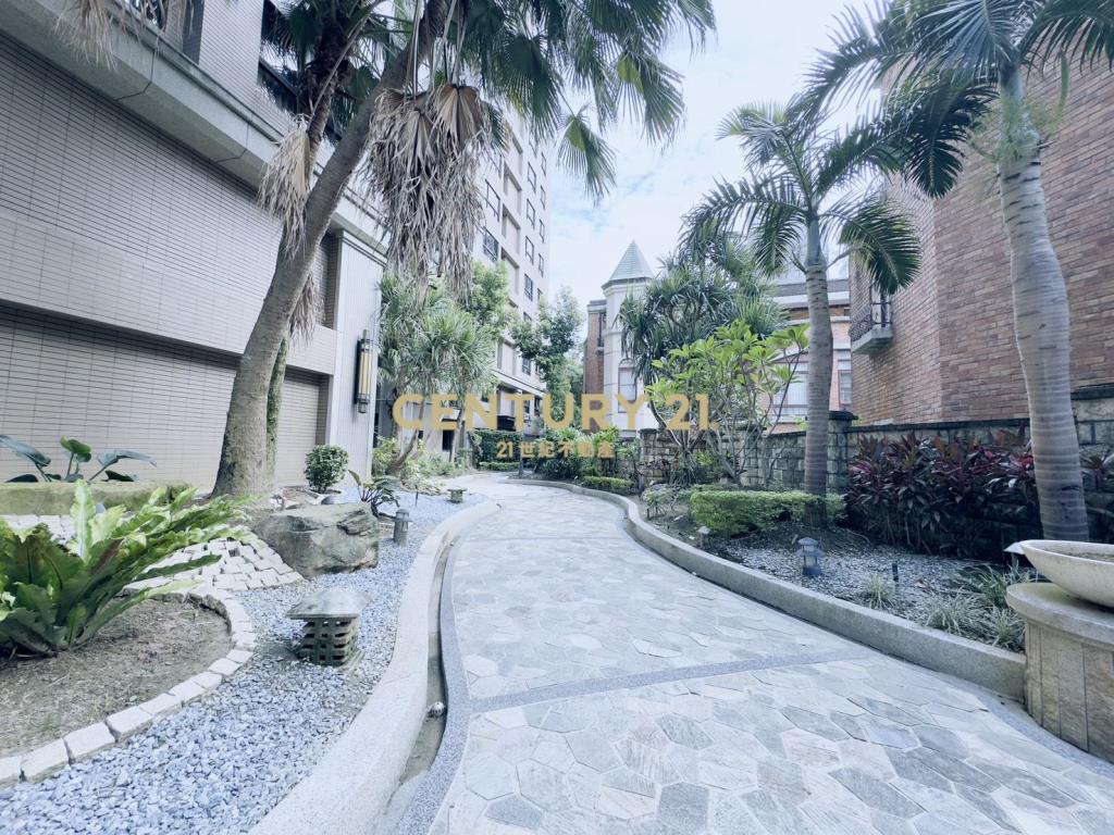 麗悅溫馨裝潢三改二房車