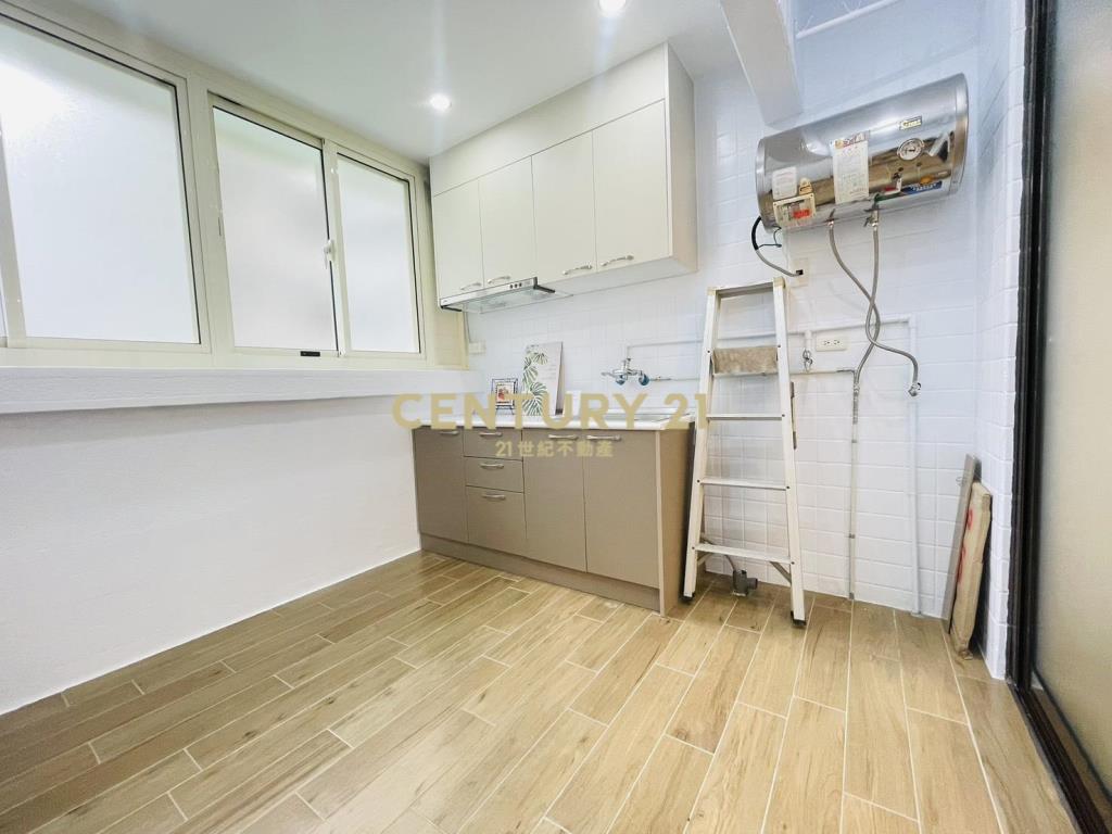 中泰宏園1房1衛1陽台/全新裝潢