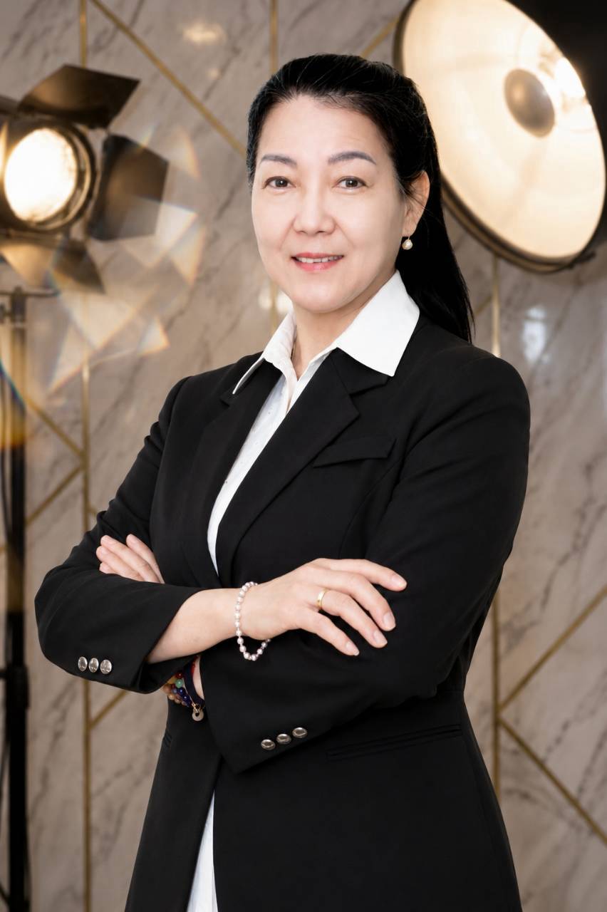 何昱蘭