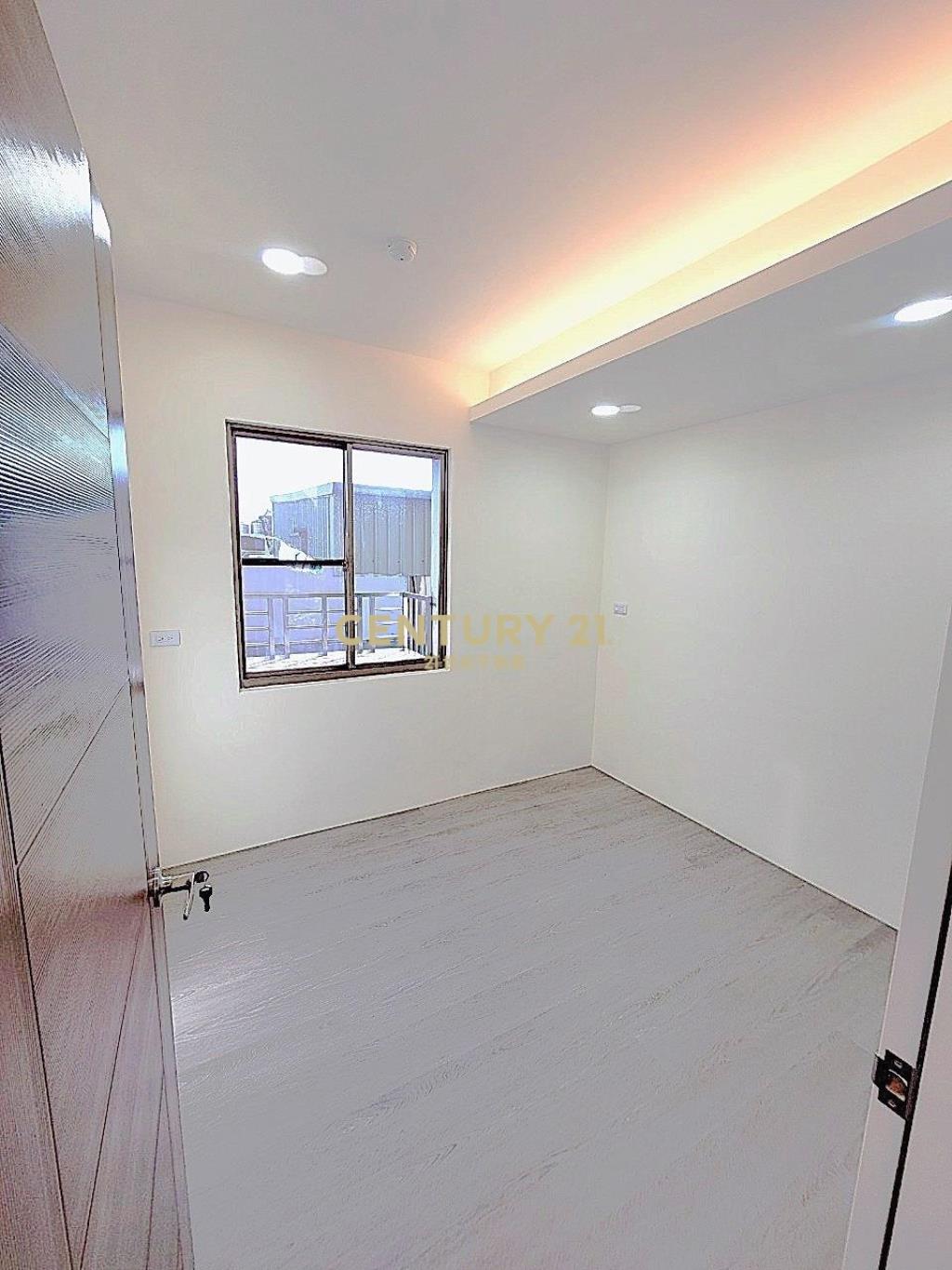 楊梅埔心柏園貴族一期三房+平車