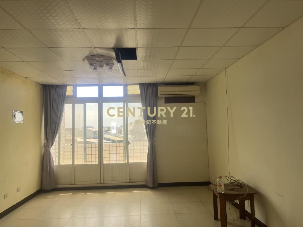 菓林捷運宅三房