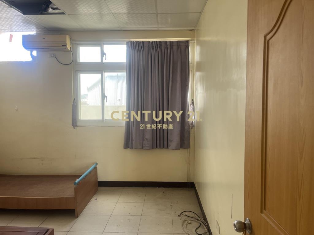 菓林捷運宅三房