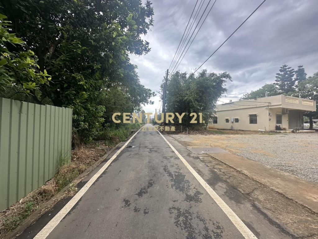 中壢月眉路合法資材室+農地