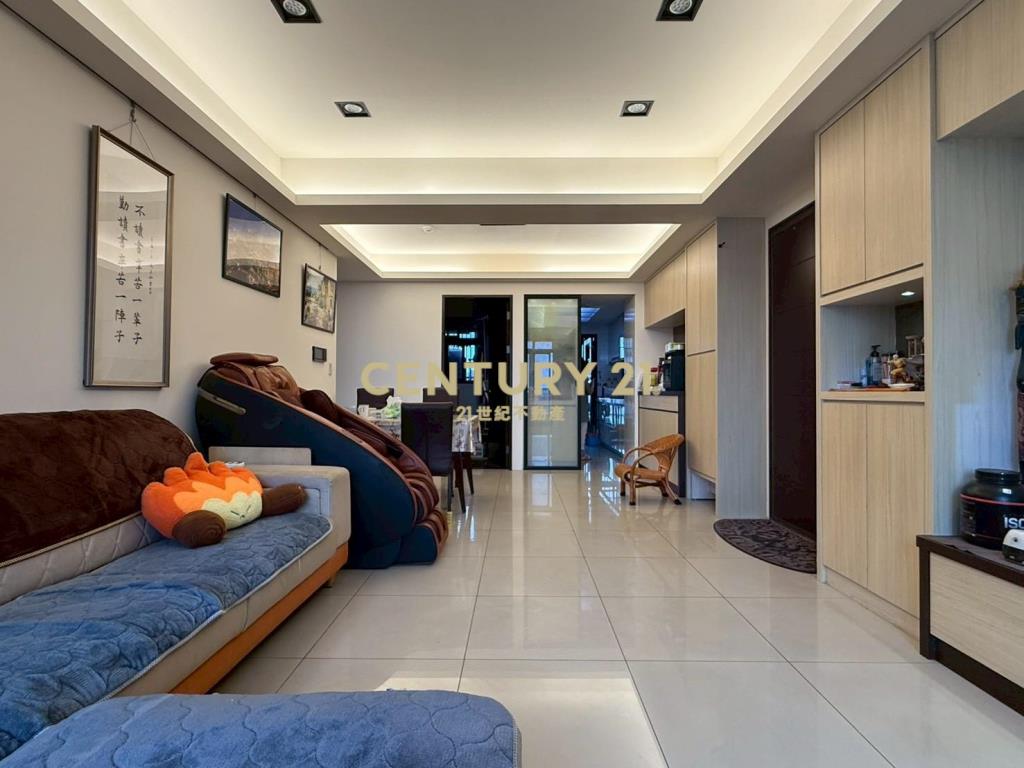 青埔電梯四房車