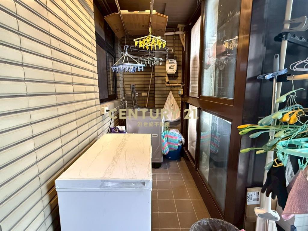 青埔電梯四房車