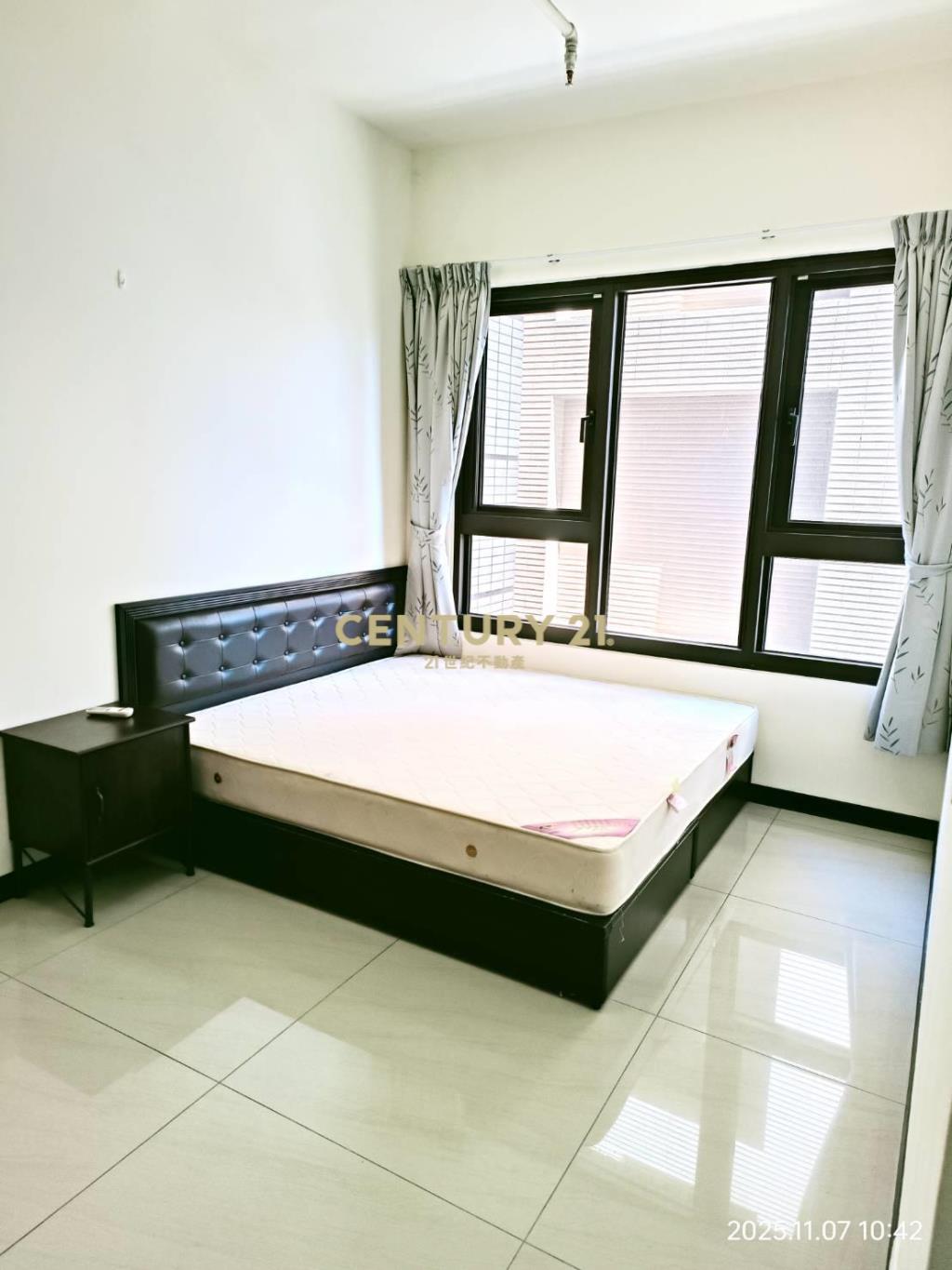 青埔大四房(雙車位)