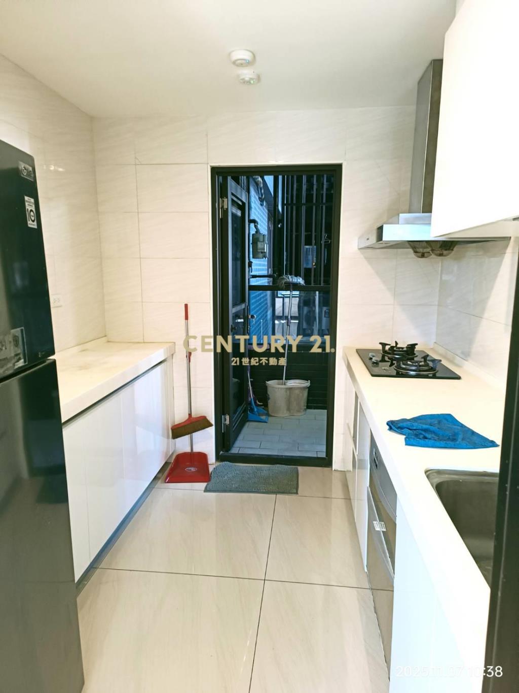 青埔大四房(雙車位)