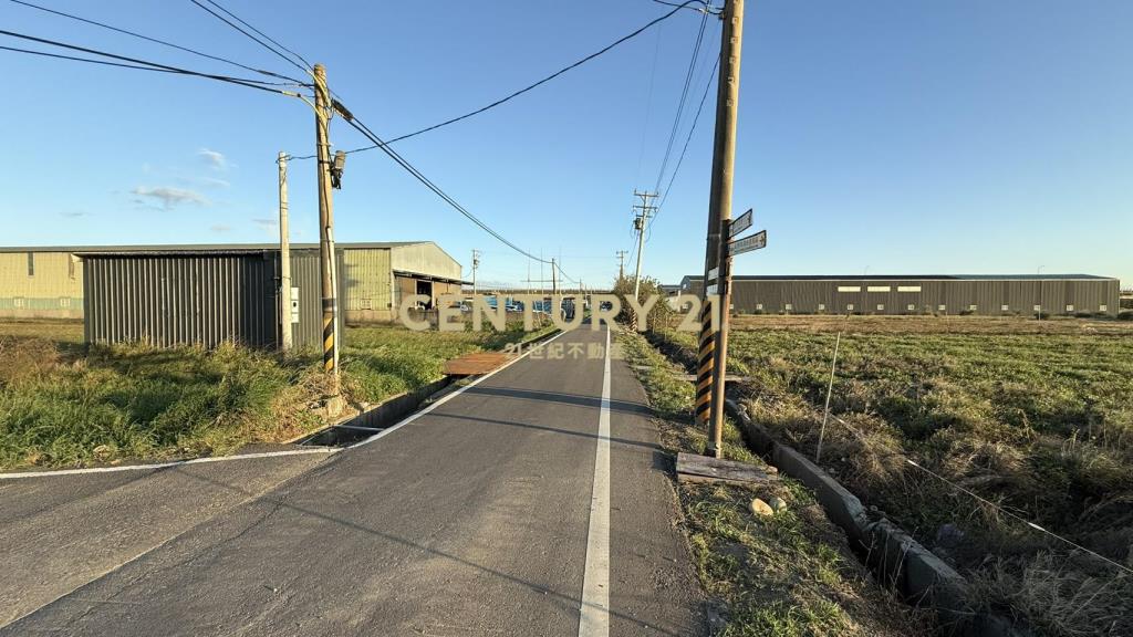 台61旁雙面路一般農