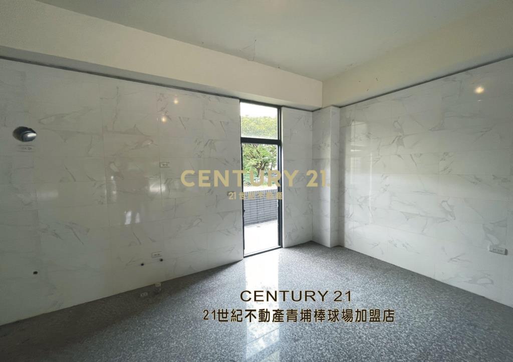 內定十六街電梯透天