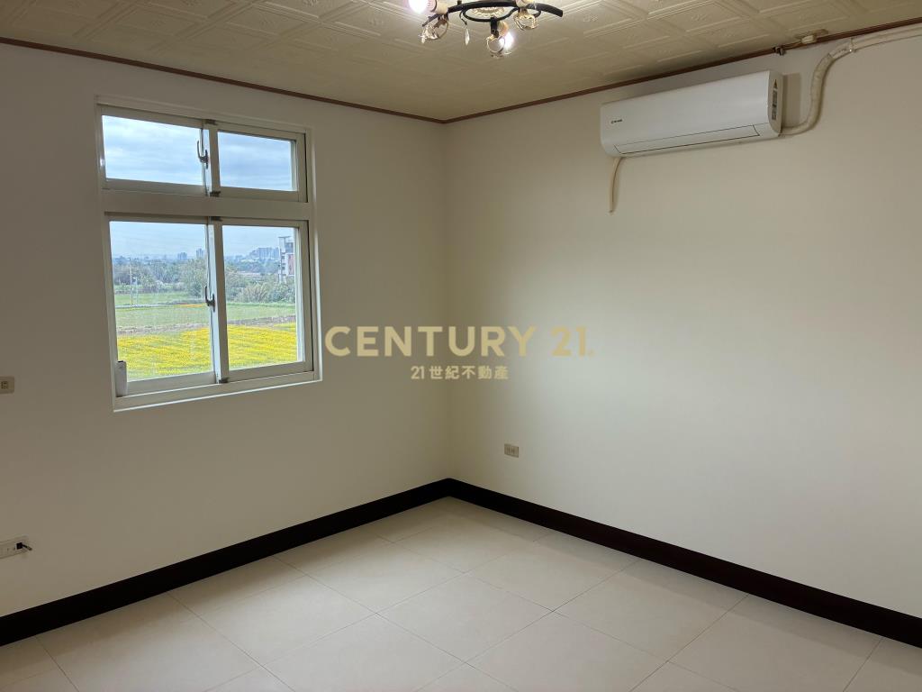 青埔旁1800坪大地坪美農舍