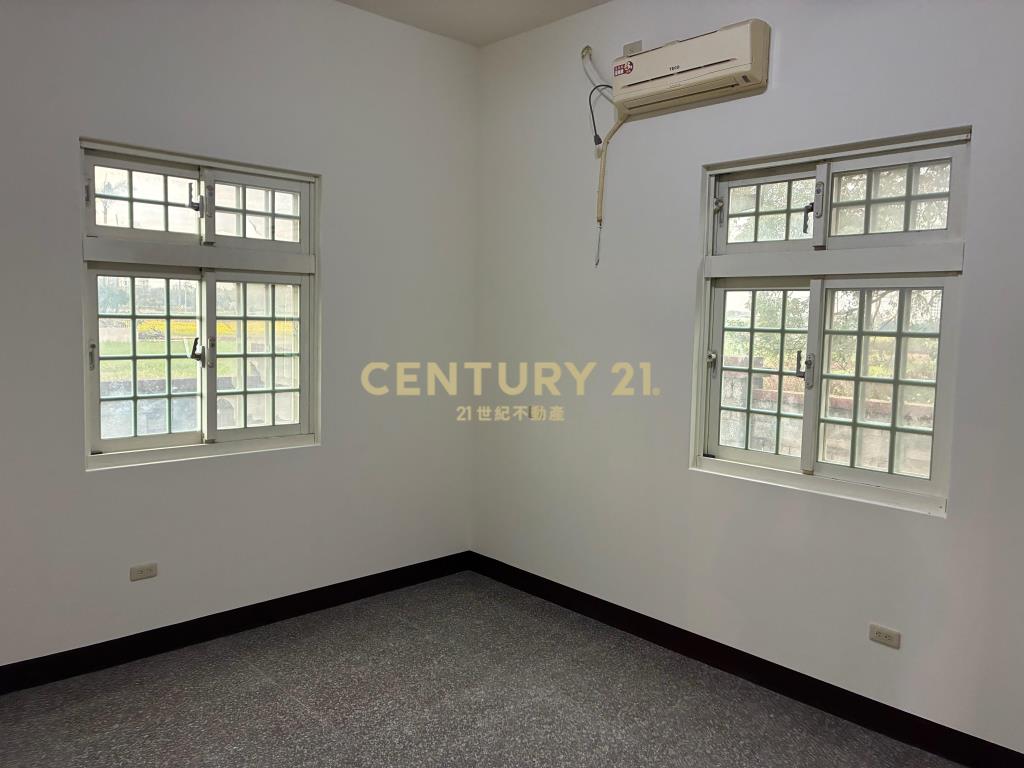 青埔旁1800坪大地坪美農舍