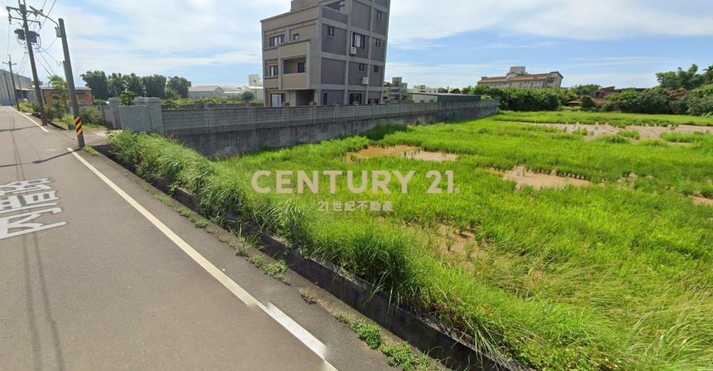 近高鐵南路方正美農地