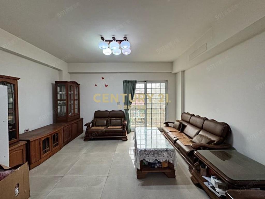 鄰廣豐商圈G5站稀有透天電梯別墅