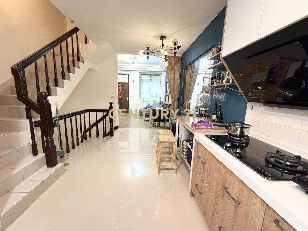 青埔旁低總價寧靜美別墅