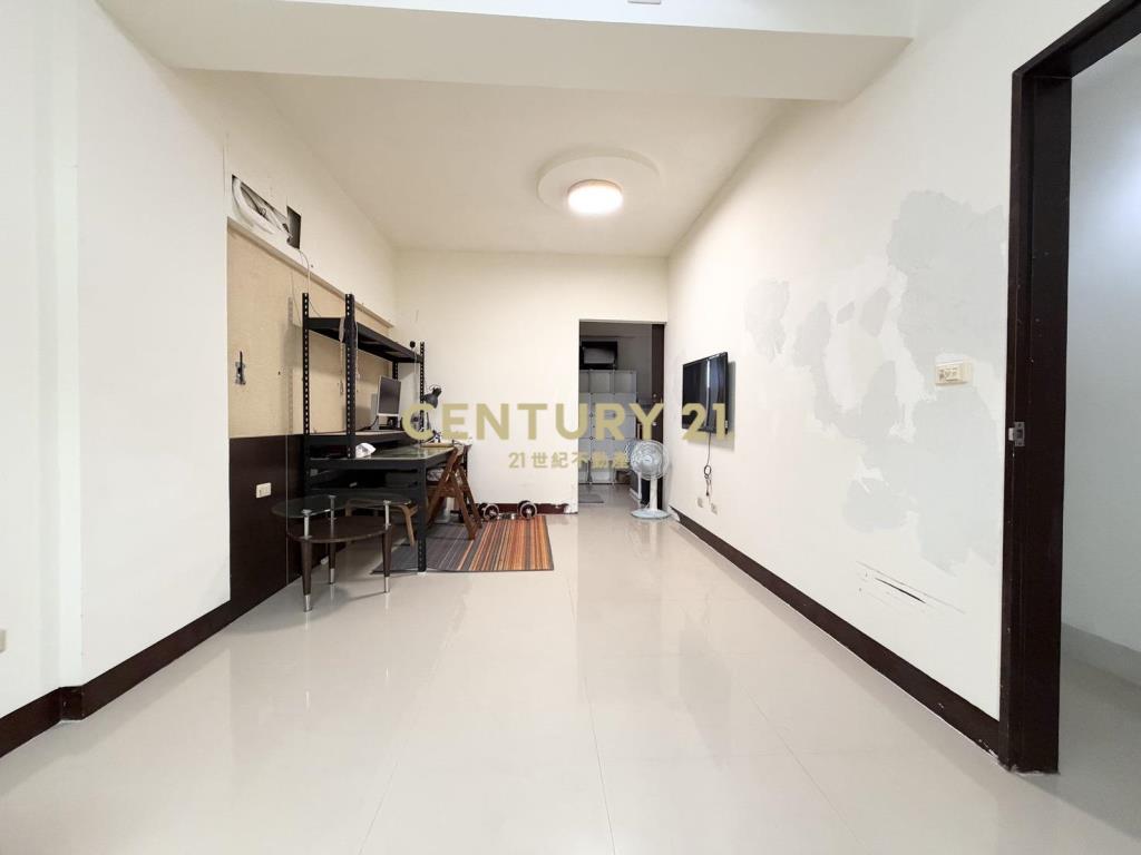 青埔旁低總價寧靜美別墅