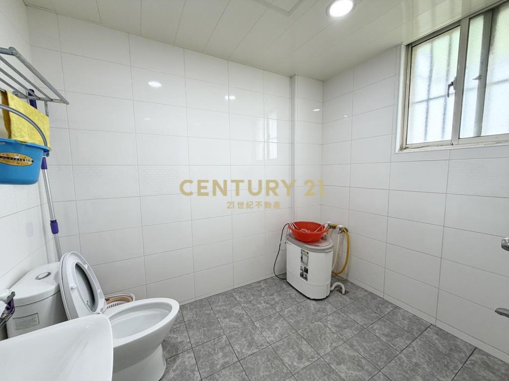 青埔旁低總價寧靜美別墅