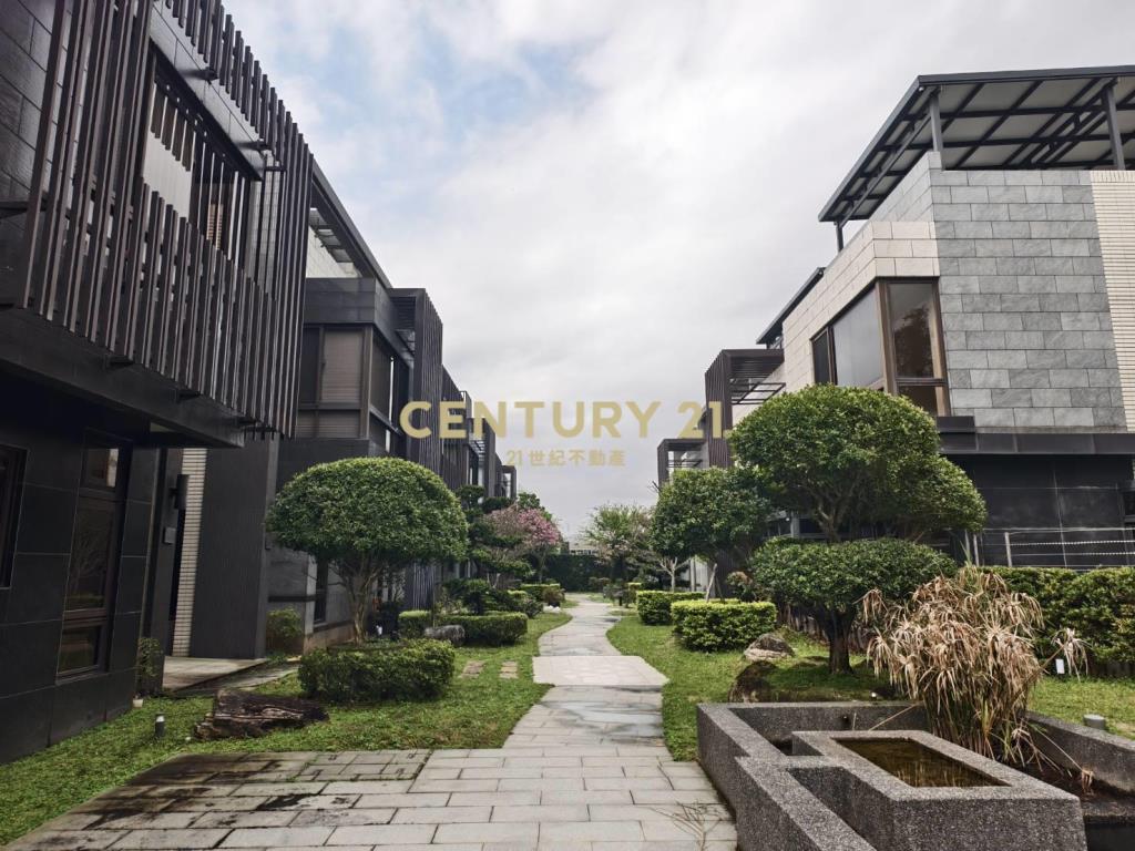 過嶺大地坪透天別墅