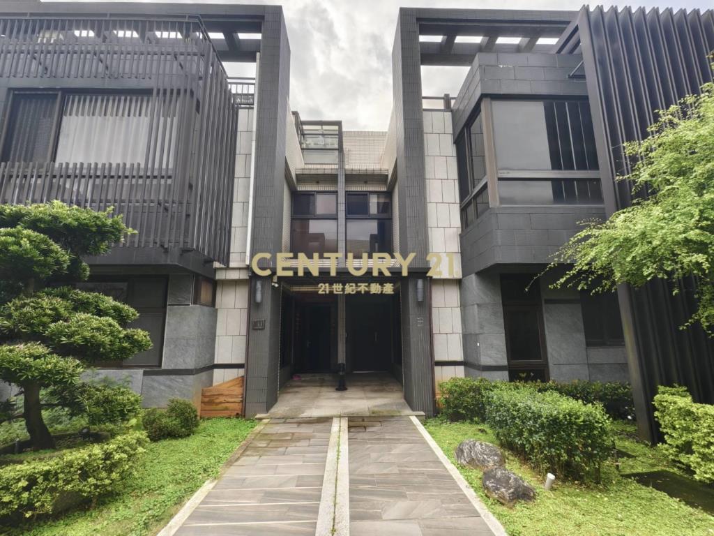 過嶺大地坪透天別墅